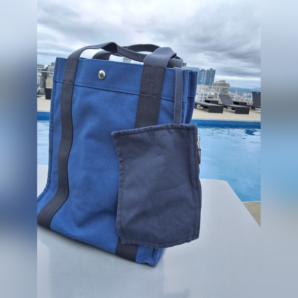 Authentic Hermes blue canvas bag great condition with small bag inside - Picture 8 of 10
